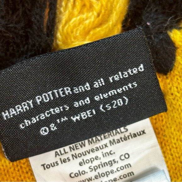 Harry Potter Huffle Pufffle Black Yellow Fringed Scarf - Picture 7 of 10